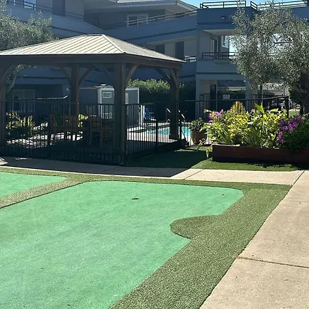 Country Inn & Suites By Radisson, Monterey Beachfront-Marina, Ca